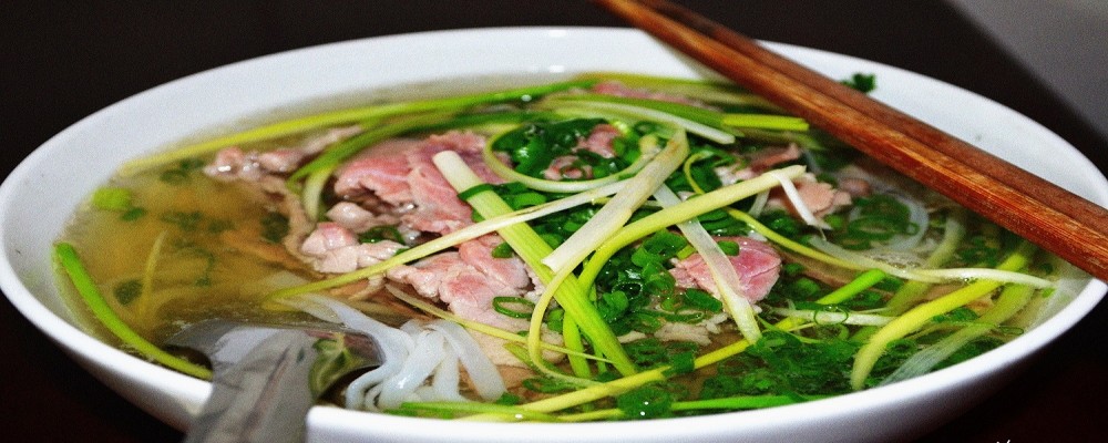TOP FOOD YOU SHOULD TRY WHEN TRAVELING TO VIETNAM